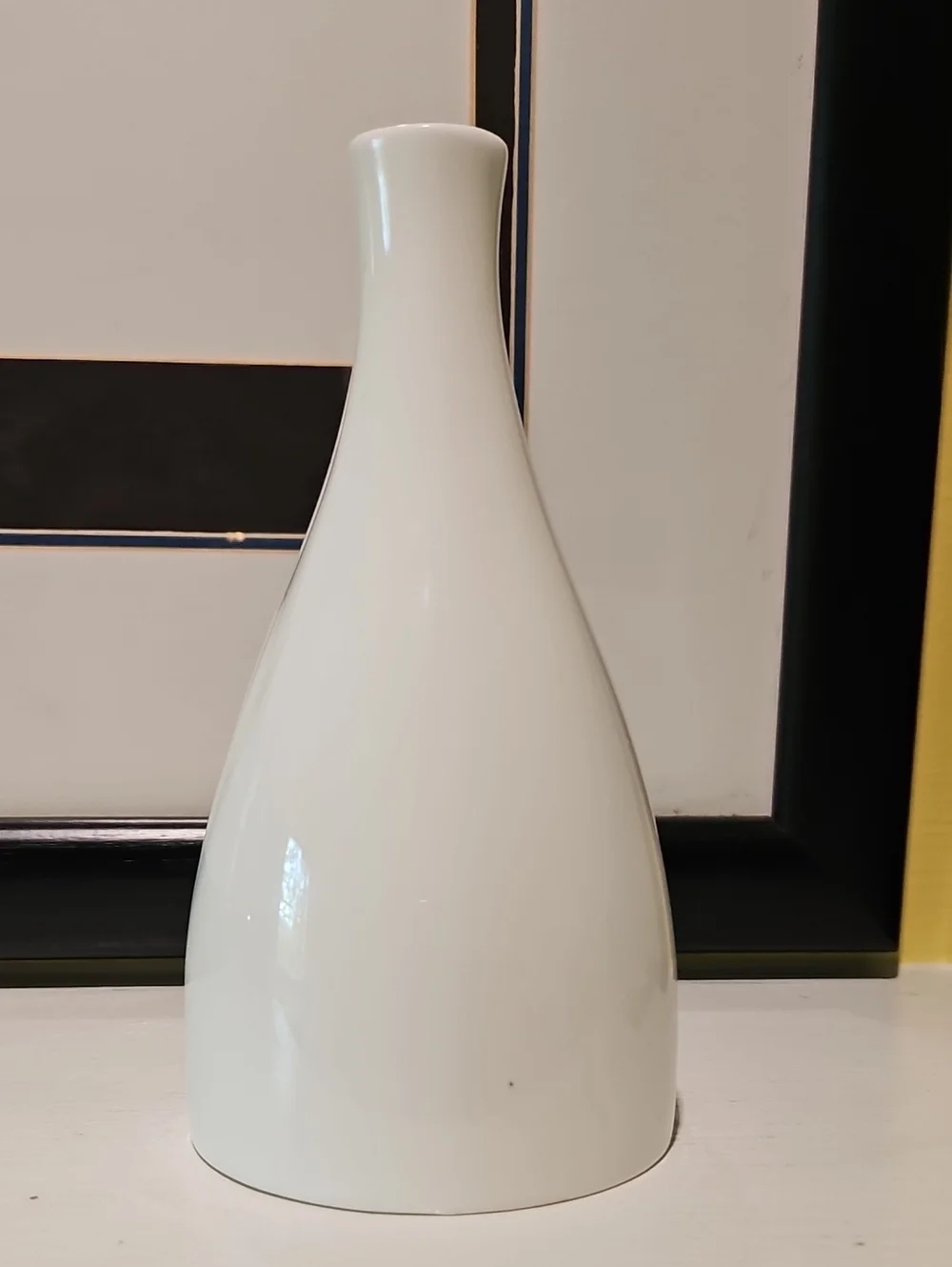 Royal Doulton - Willow Wisp Single Bud Porcelainn Vase
